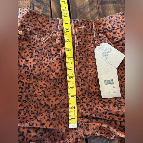 NEW Levi's Corduroy Wedgie Straight Animal Print Pant 28x28 - Picture 13 of 16
